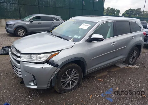 2018 Toyota Highlander Xle from USA, damaged, VIN 5TDJZRFH6JS545680